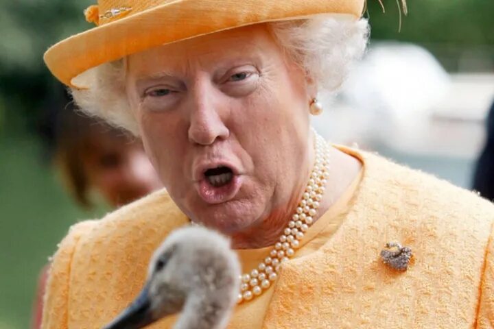 Прикольные фото королева Someone keeps photoshopping Trump's face on the Queen and it's terrifying