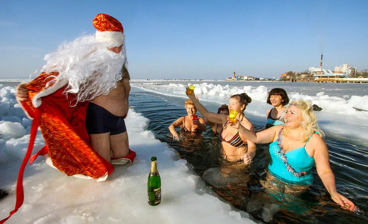 Прикольные фото новое 14 WEIRDEST Russian Santas (PHOTOS) - Russia Beyond