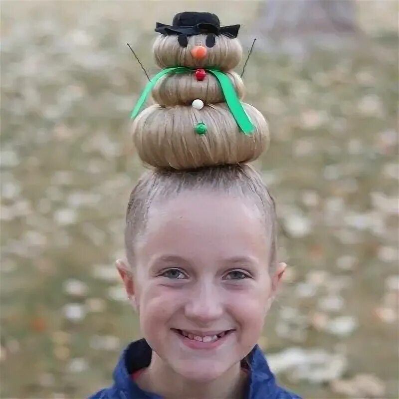 Прикольные прически для девочек на длинные волосы Snowman Hairstyle for Crazy Hair Day (or Christmas) Crazy hair, Wacky hair days,