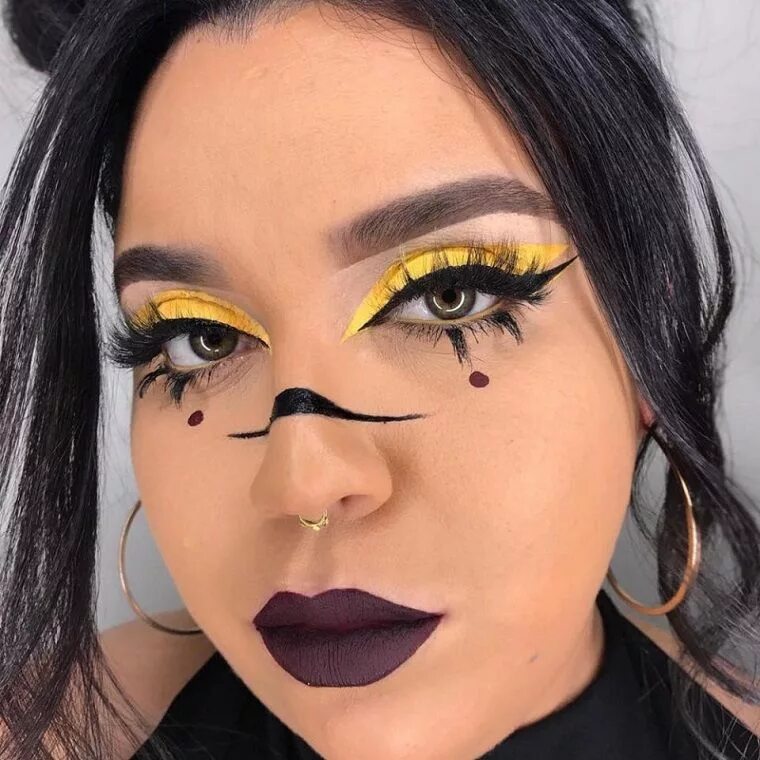 Прикольный красивый макияж Halloween Makeup 44 + Ideas Not To Be Missed - DIY ideas club Bee makeup, Makeup