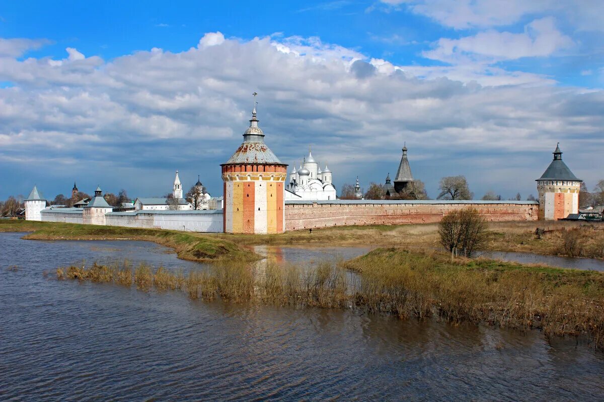 Прилуки вологда фото Поэтов вдохновляют облака Природа дарит вдохновение Дзен