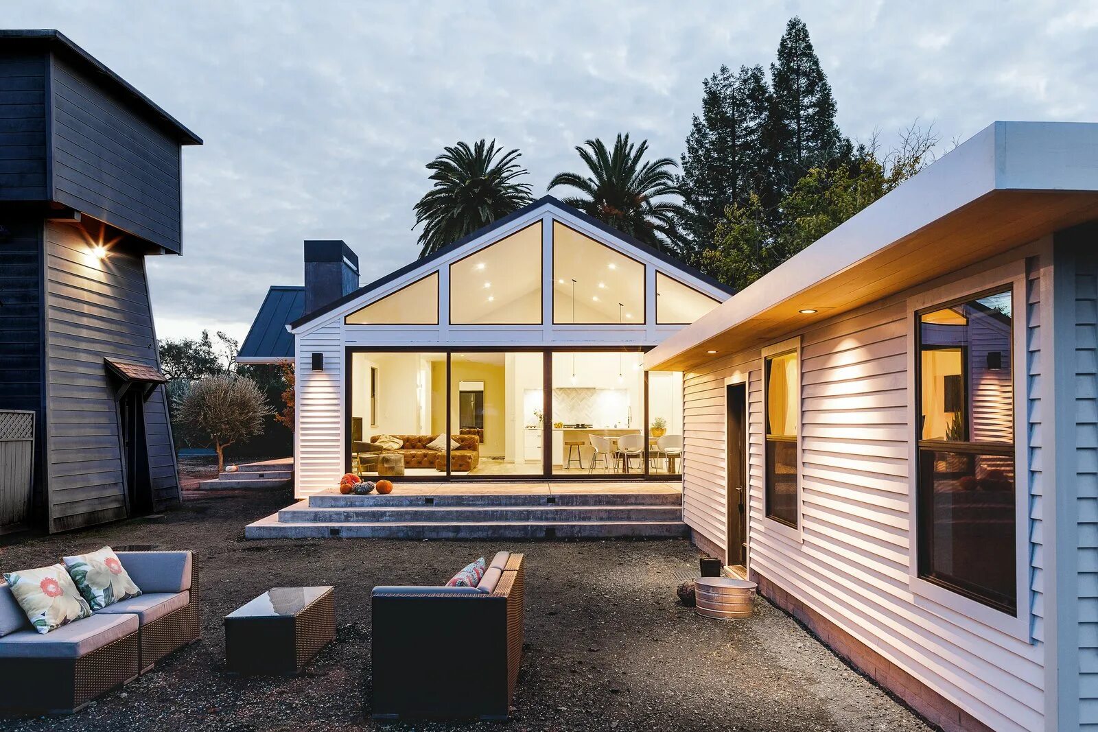 Пример дом сайт Photo 5 of 10 in Dwell Community’s 10 Most Popular Homes of 2018 from Sonoma Far