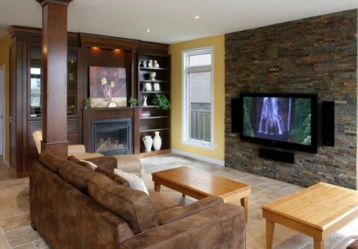 Пример отделки гостиной Wall units with fireplace, Traditional family room, Entertainment wall units