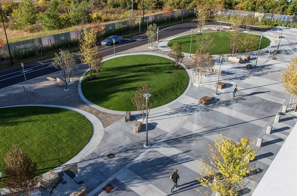 Примеры благоустройства домов Public-plaza-and-coorporate-roof-garden-landscape-architecture-massachusetts-05 