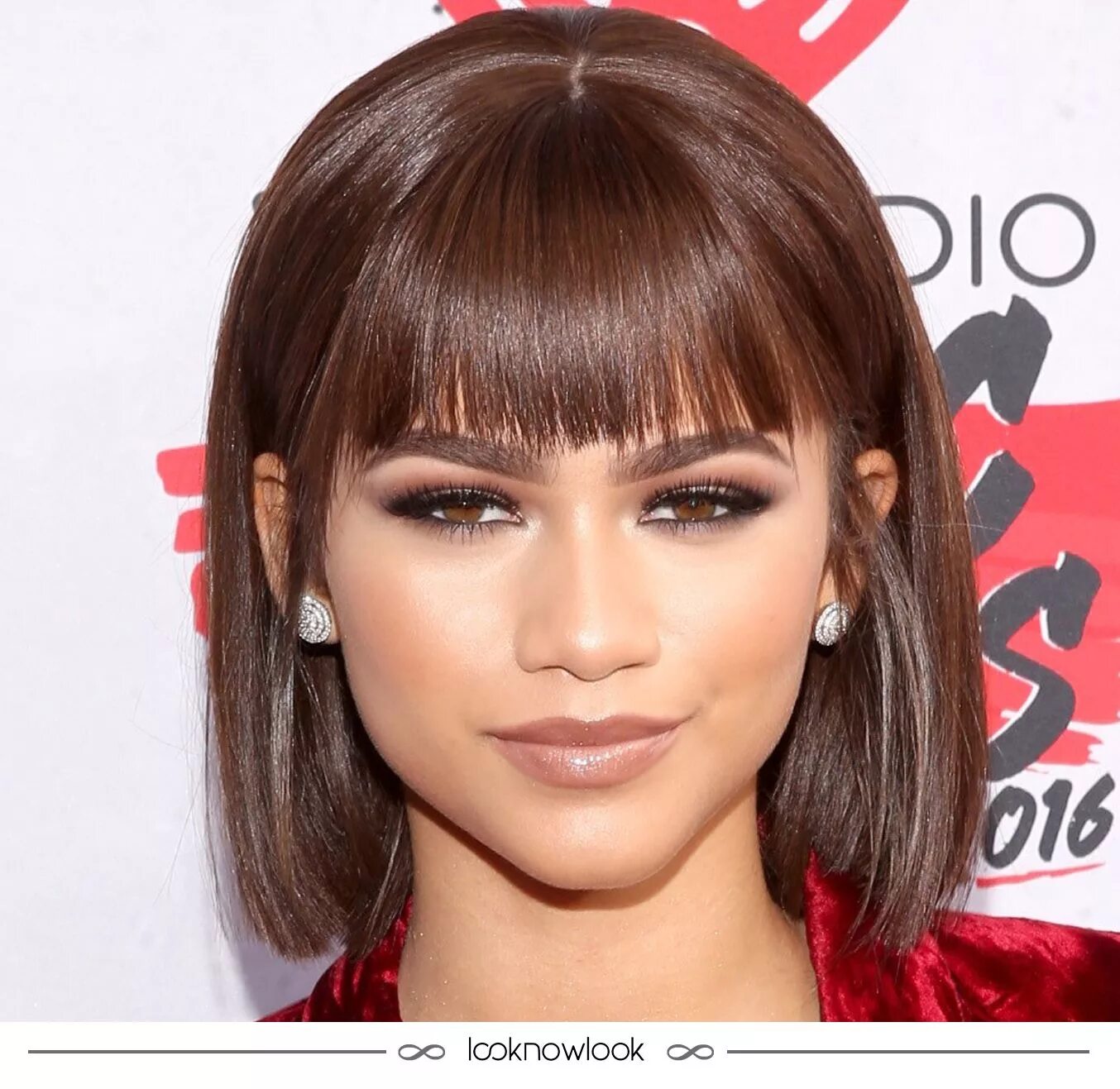 Примеры челки фото Zendaya no iHeartRadio Music Awards. #maquiagem #beleza #beauty #makeup #zendaya