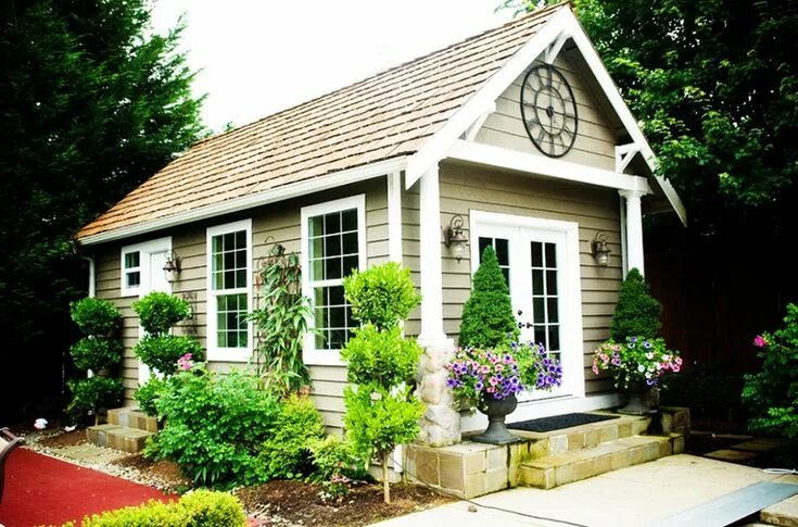 Примеры дачных домов 20 Whimsical Traditional Garden Sheds For A Fairy Tale Like Ambiance Home Design