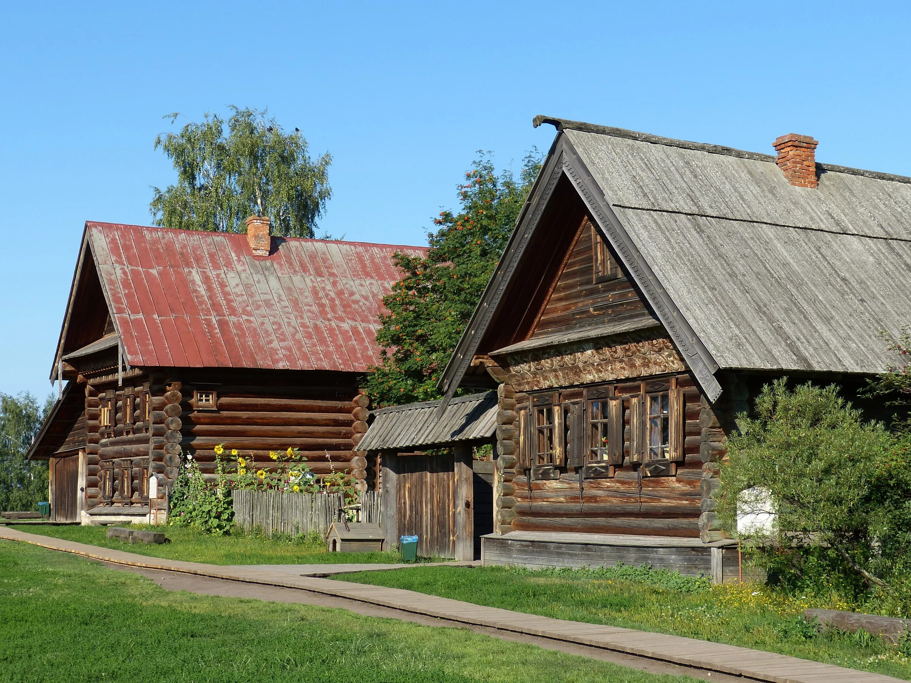 Примеры деревенских домов Сельский домик фото - DelaDom.ru