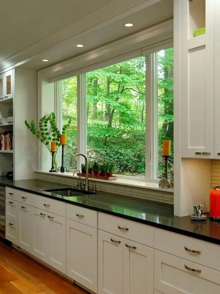 Примеры кухонь с окном в частном доме 94+ Lovely Kitchen Window Design Ideas Kitchen window design, Kitchen layout, Ki