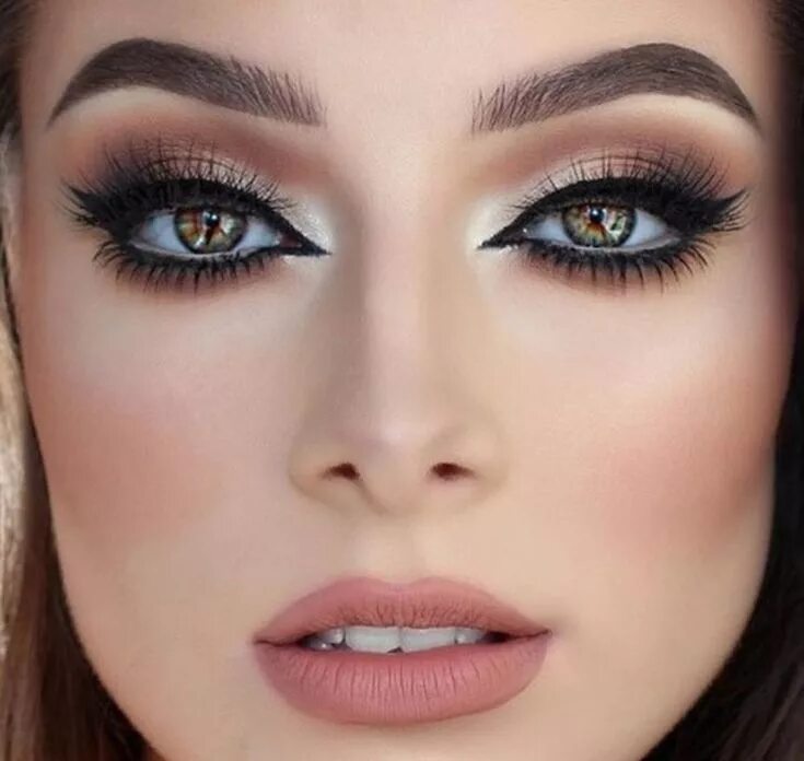 Примеры макияжа 11 Beautiful Eye Makeup Ideas to Make You Look Attractive Eye makeup, Beautiful 