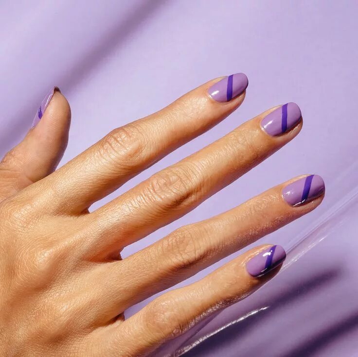 Примеры маникюр дизайн ногтей Get your own Off-Kilter Chillhouse NYC manicure with #CNDSHELLAC. Nageldesign fr