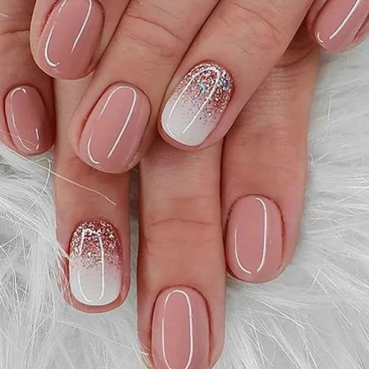 Примеры маникюра 2024 года Pin by Viktória on Haj- és szépségápolás Nails, Nail colors, Gel nails