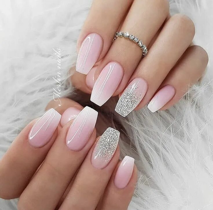 Примеры нежного маникюра Pin on ლლNail Fashionლლ Ombre acrylic nails, Pink ombre nails, Ombre nail design