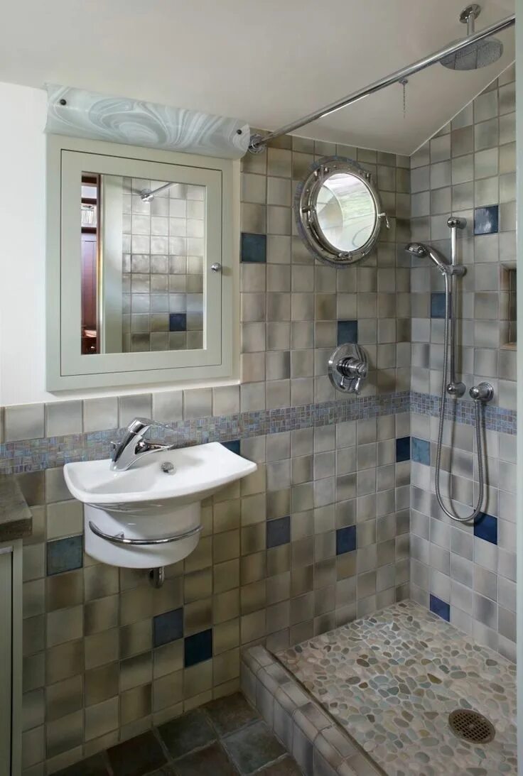 Примеры отделки маленькой ванной 1 MLN Bathroom Tile Ideas Small bathroom renovations, Simple bathroom renovation