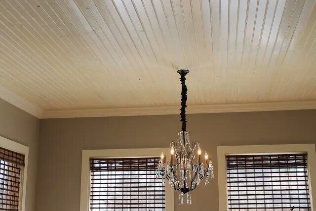 Примеры отделки потолка Pin by Karen Banks on ceiling wood planks Beadboard ceiling, Wood ceilings, Whit