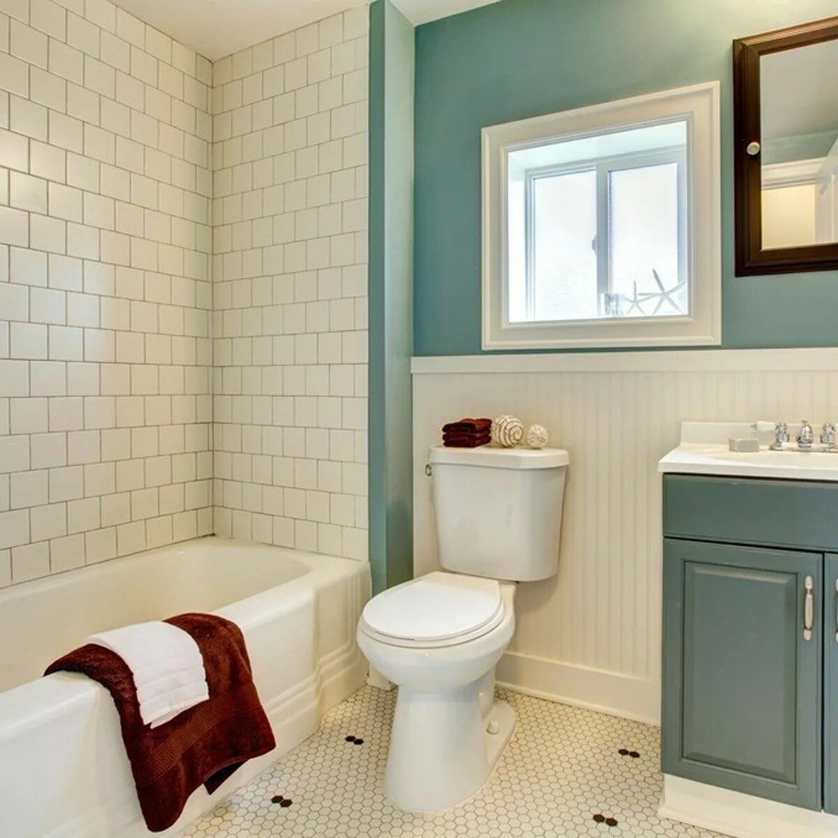 Примеры отделки санузла 90 серия 13 Tile Tips for a Better Bathroom Small bathroom remodel, Cheap bathrooms, Diy 