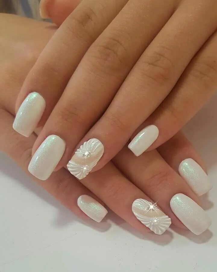 Примеры светлого маникюра Pin on Nails.! Bridal nail art, Wedding nail art design, Nail art wedding