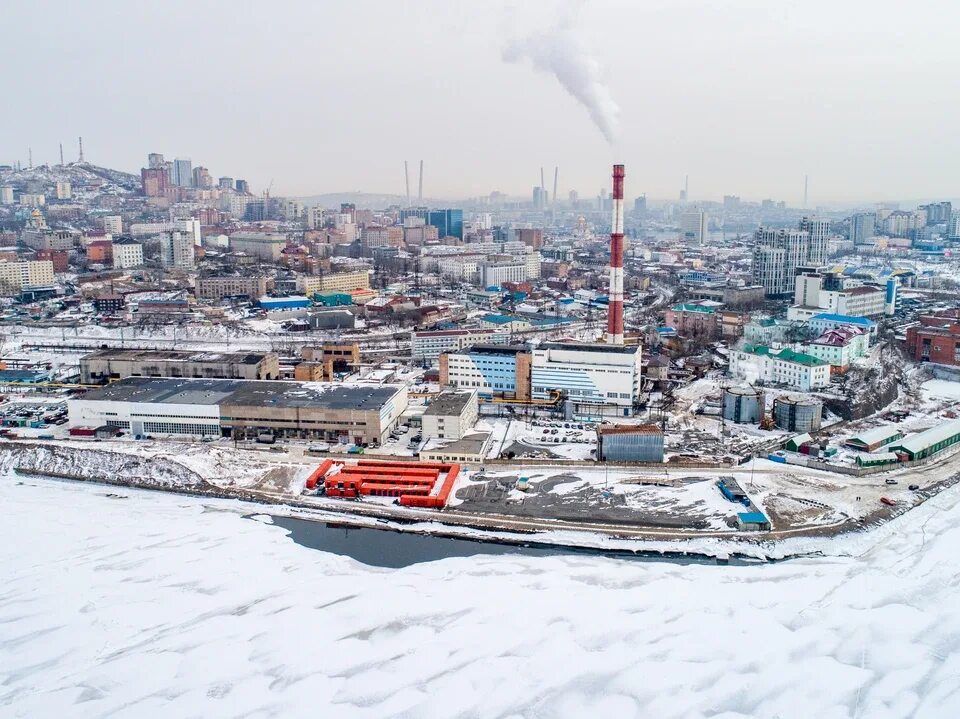 Приморские тепловые сети западная ул 29 фото Приморские тепловые сети устанавливают новый бак на территории ВТЭЦ-1 - KP.RU