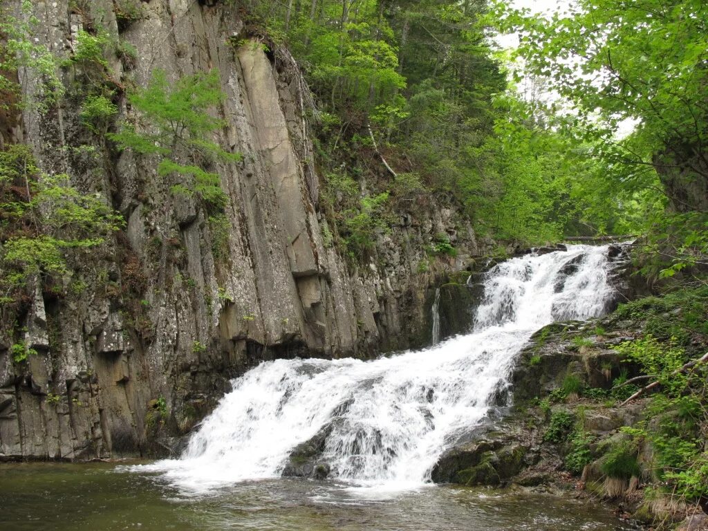 Приморский край водопады фото Милоградовские водопады - в числе брендовых мест Приморья - ОТВ-Прим - Обществен