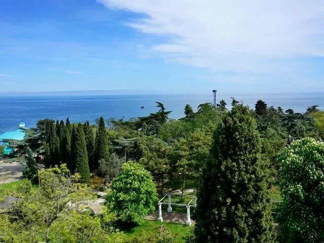 Приморский парк алушта фото Отель Усадьба Приморский Парк (Usad'ba Primorskiy Park) 3* (Крым: Алушта) - брон