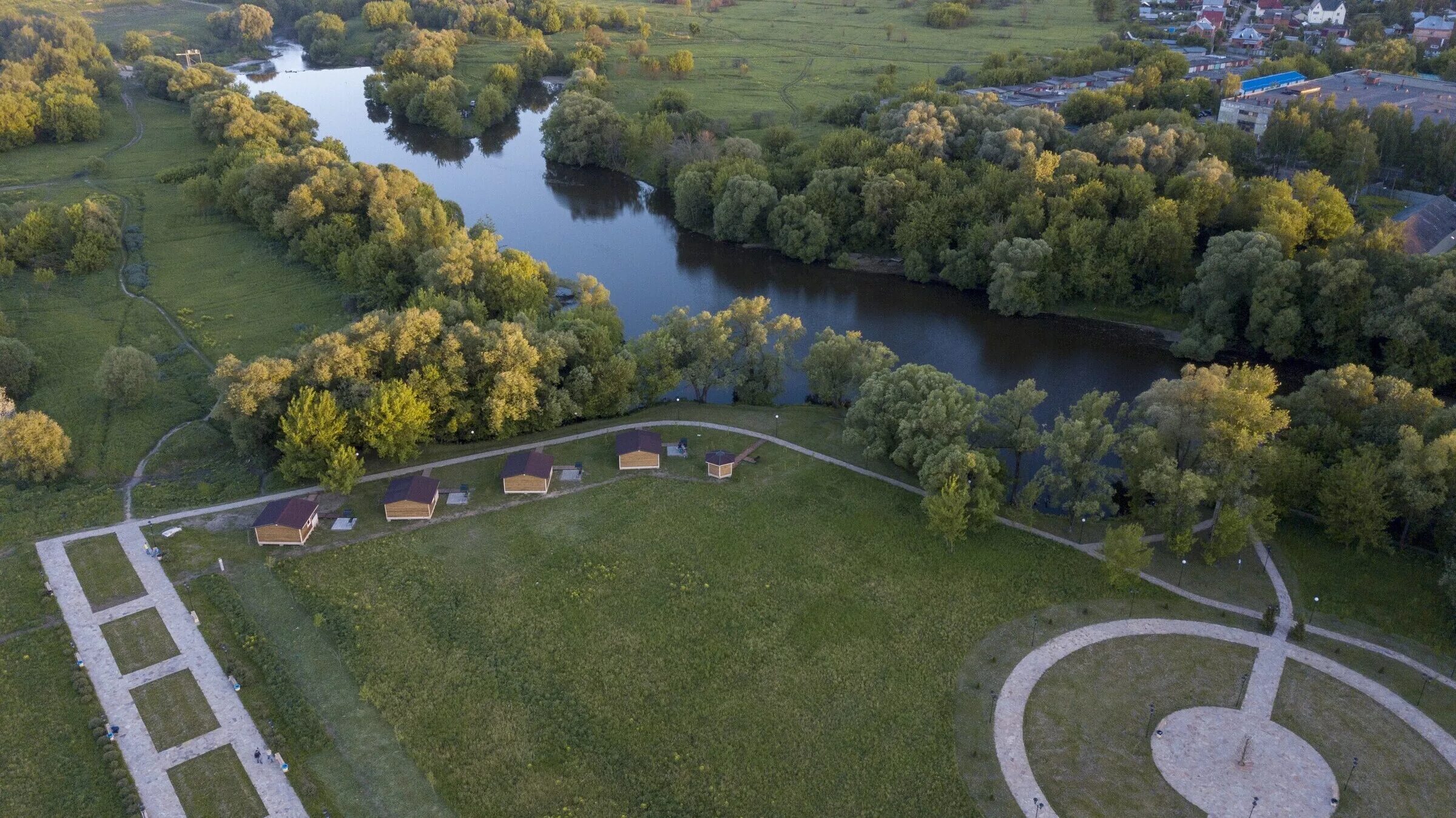 Приморский парк серпухов фото Принарский парк, Серпухов. Где находится, цена, отели рядом, фото, видео, как до