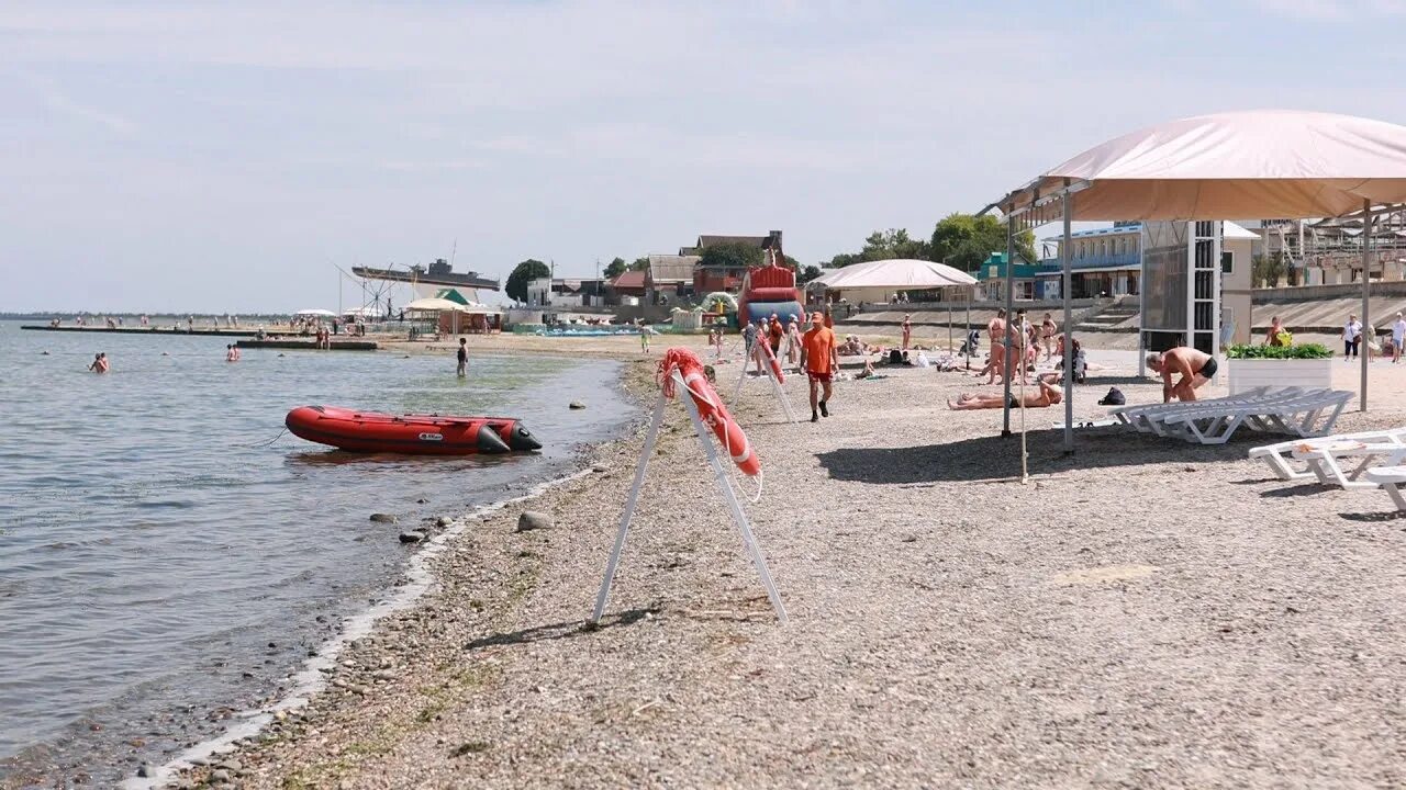 Приморско ахтарск фото пляжа В Приморско-Ахтарске ежедневно проходит мониторинг состояния зон купания. - YouT