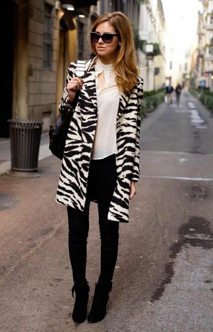 Принт зебра сочетание в одежде zebra print fantastico Fashion outfits, Fashion, Zebra print clothes