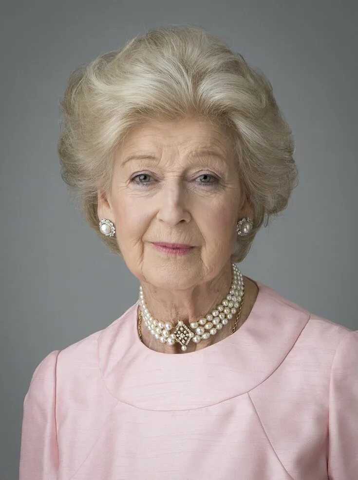 Принцесса александра кентская фото Pin by Emanuel on Windsor (Great Britain) Royal beauty, Princess alexandra, Shor