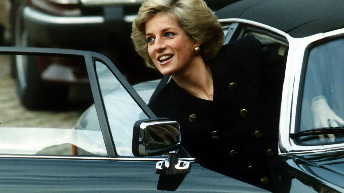 Принцесса диана фото машины Princess Diana Customized Her Jaguar Just for Princes William and Harry Vogue