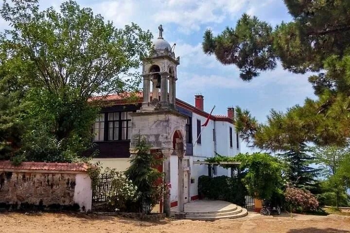 Принцевы острова в стамбуле фото достопримечательности Büyükada Ayayorgi 23 Nisan Günü