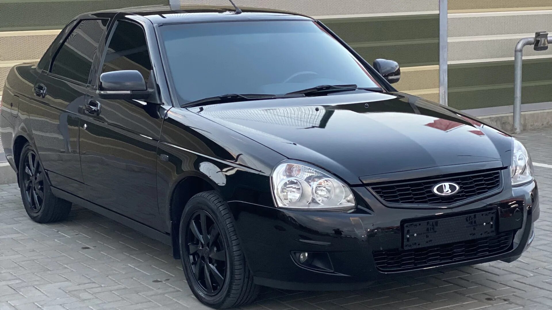 Приора блэк эдишн с завода фото Lada Приора седан 1.6 бензиновый 2014 Black Edition на DRIVE2