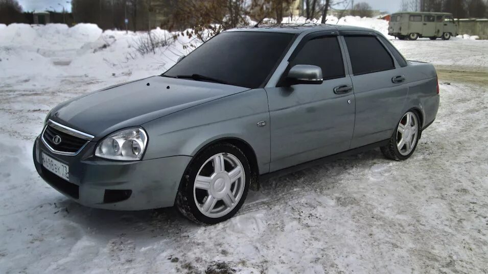 Приора фото серое Lada Приора седан 1.6 бензиновый 2009 SE ROCKET HBK на DRIVE2