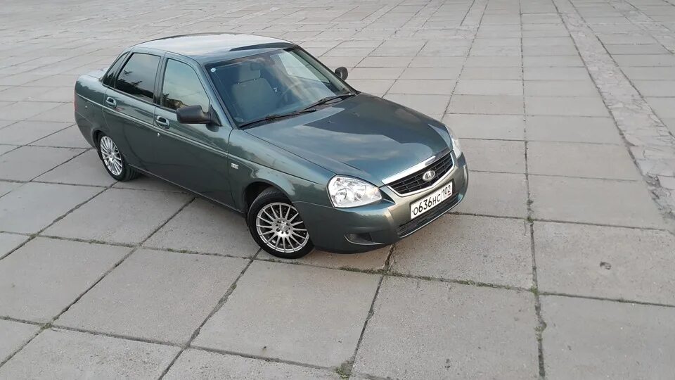 Приора сочи фото RW Classic H-305 Superspeed r15 + Dunlop SP Sport Maxx 195/50 r15 - Lada Приора 