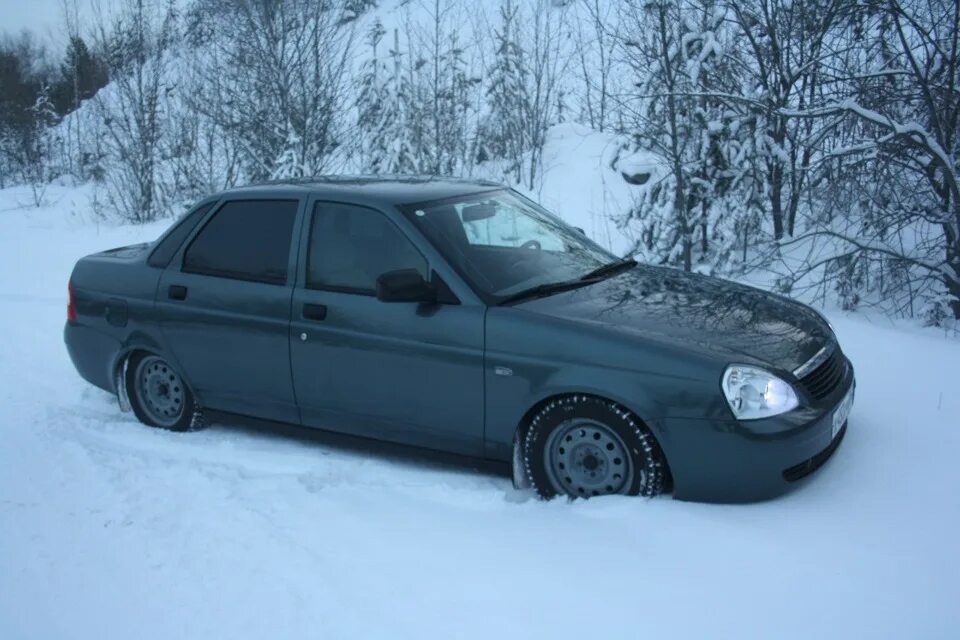 Приора цвет сочи фото Зимние фотографии - Lada Приора седан, 1,6 л, 2008 года фотография DRIVE2