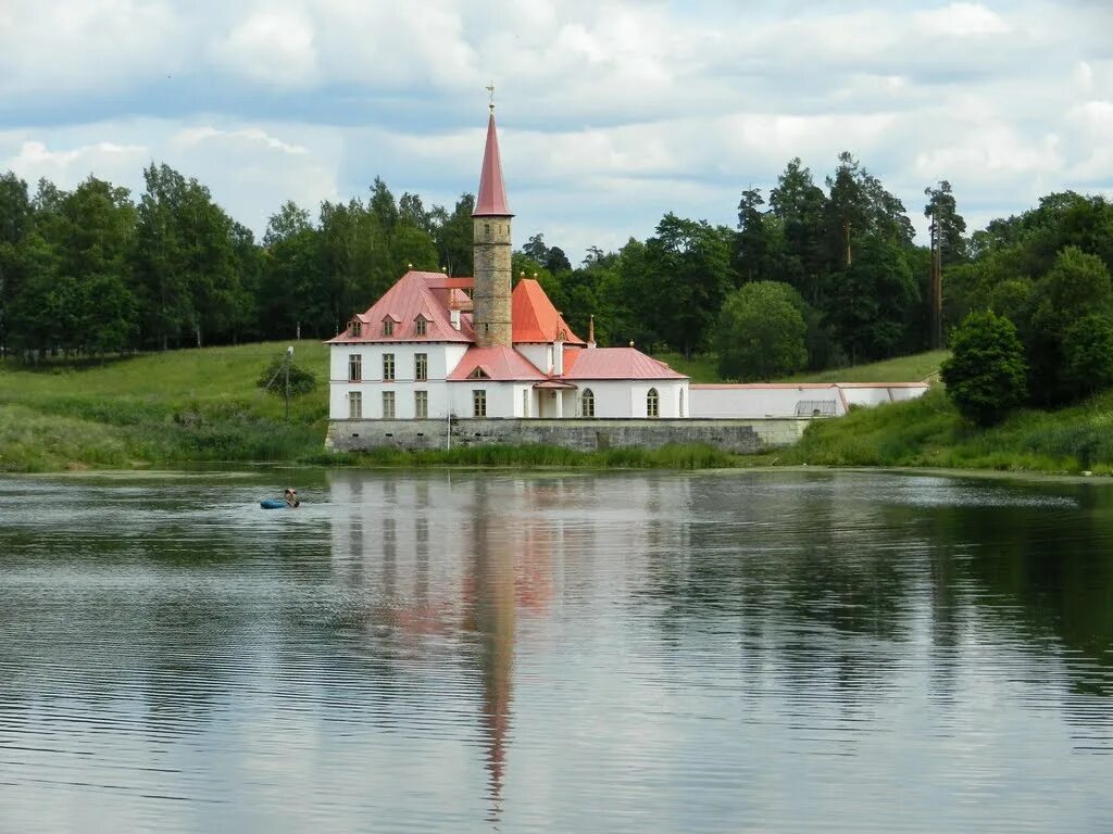 Приоратский дворец фото Фото Приоратский дворец - Priory Palace в городе Гатчина