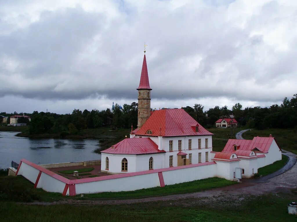 Приоратский дворец ул чкалова 22а гатчина фото Prioratsky Palace, museum, Gatchina, ulitsa Chkalova, 22А - Yandex Maps