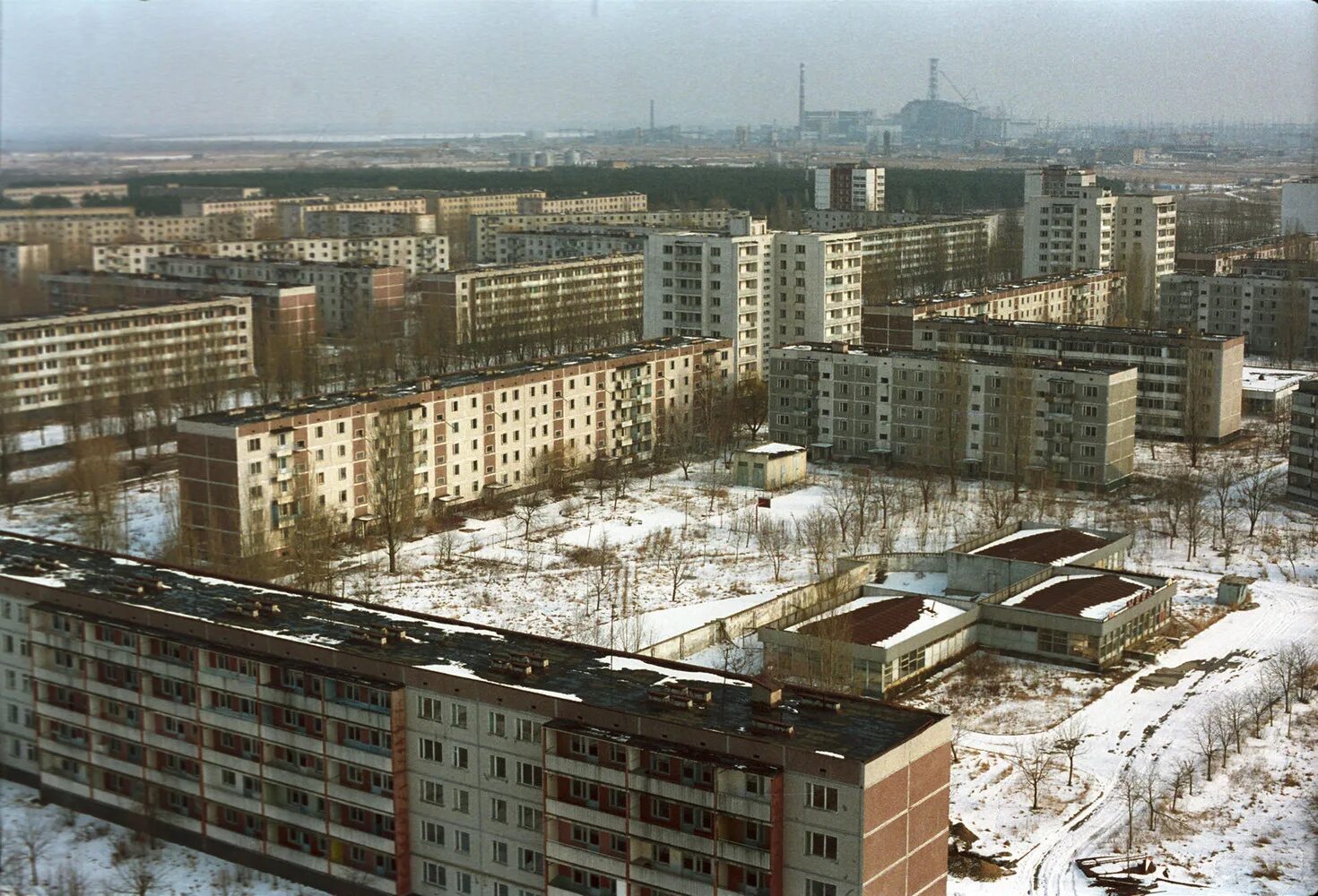 Припять сейчас фото 36 лет трагедии на Чернобыльской АЭС: редкие снимки последствий аварии