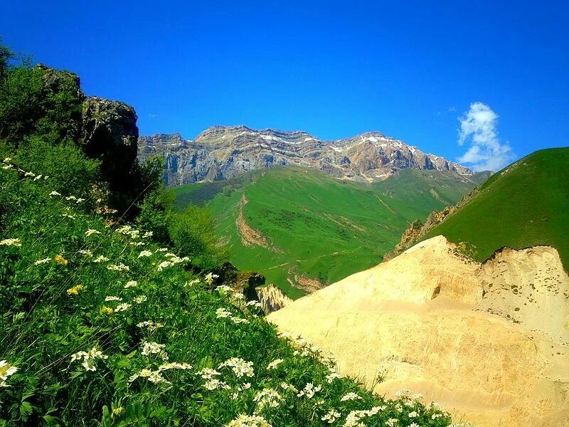 Природа азербайджана фото Экскурсия "Поездка в город Кусары"