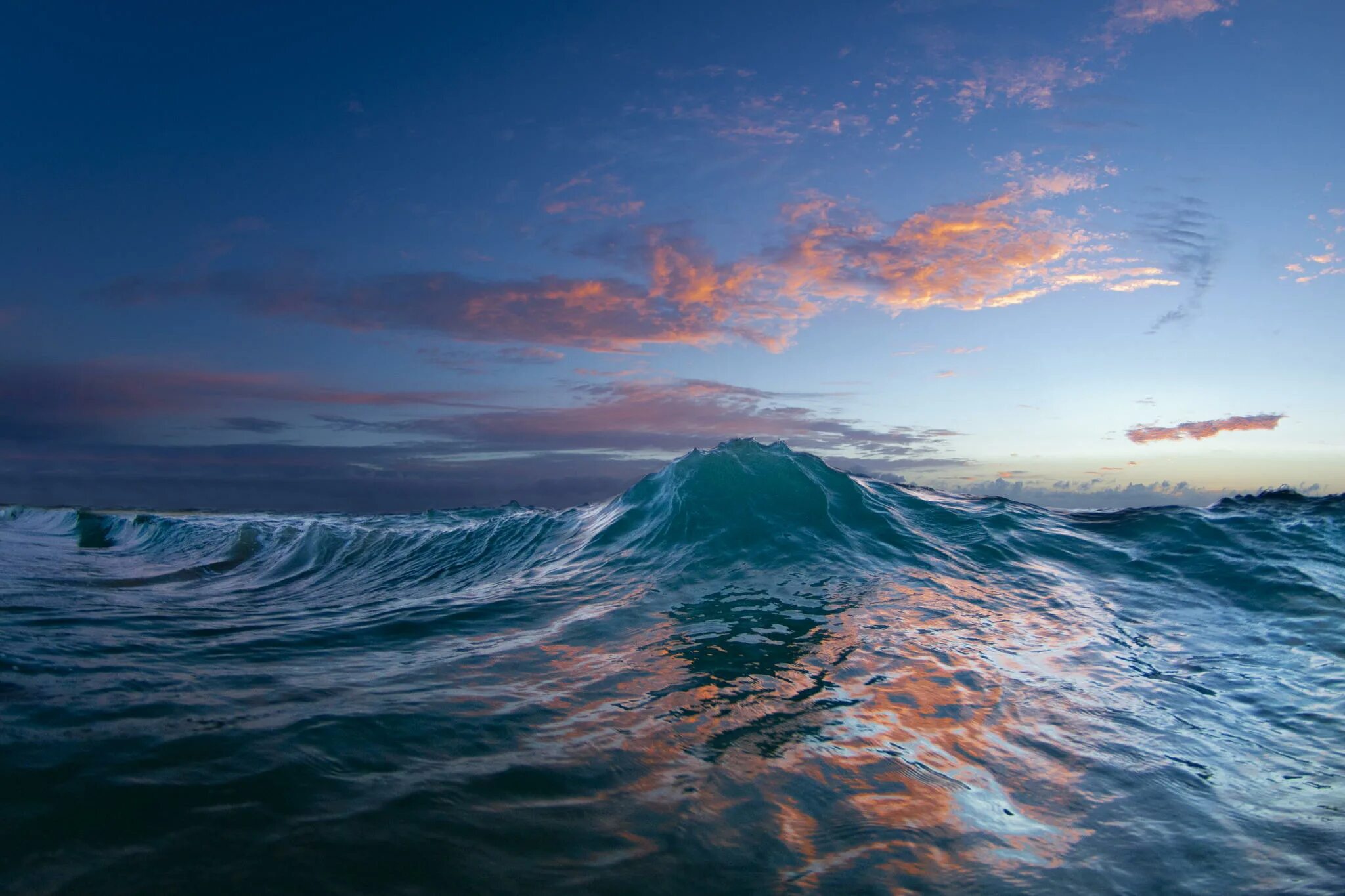 Природа фото океан Download wallpaper water, sunset, nature, the ocean, wave, section nature in res