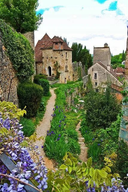 Природа франции фото St. Cirq - Lapopie - France Places to go, Places to travel, Places to visit