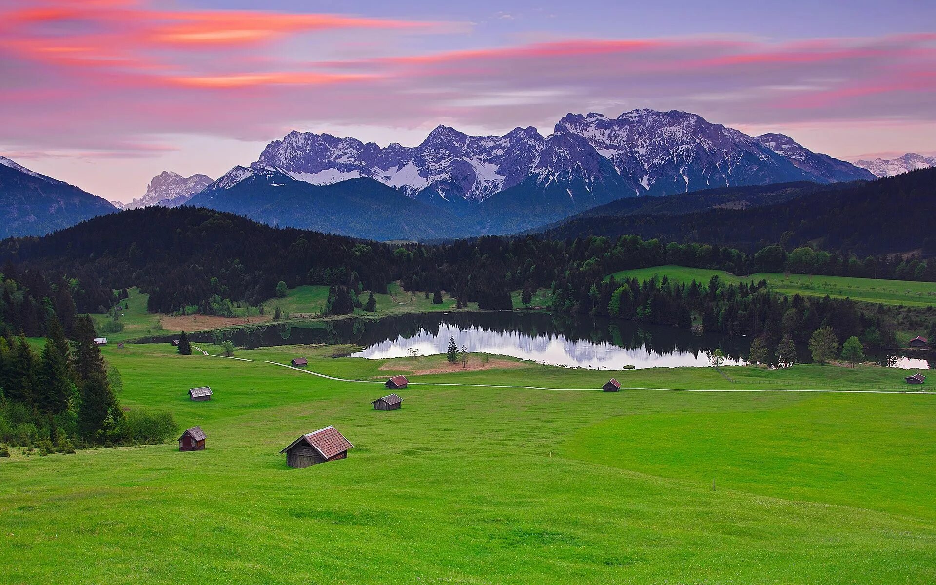 Природа германии фото Bavarian Alps Wallpaper. Love the sky and layers of colors in this image. This w