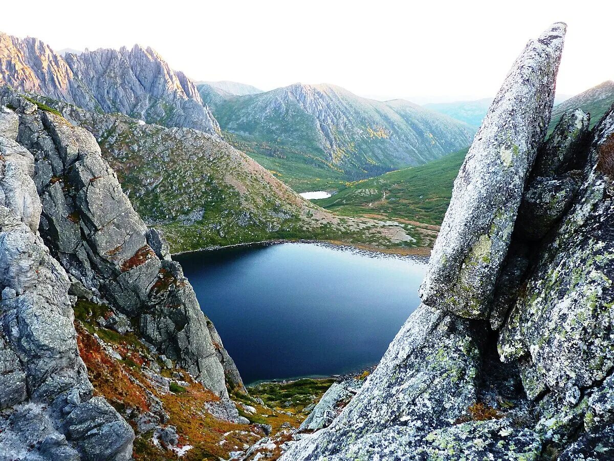 Природа хабаровского края фото Файл:Озеро Медвежье Дуссе-Алинь.JPG - Википедия