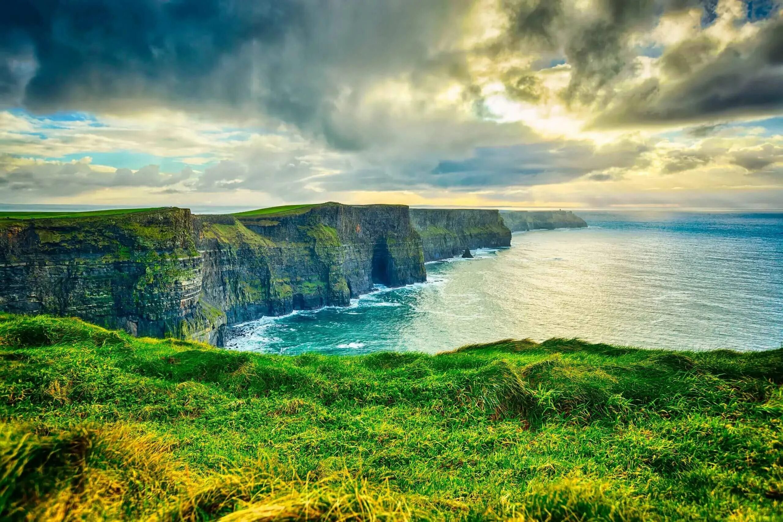 Природа ирландии фото Tourist Attraction About the Cliffs of Moher At the Cliffs of Moher