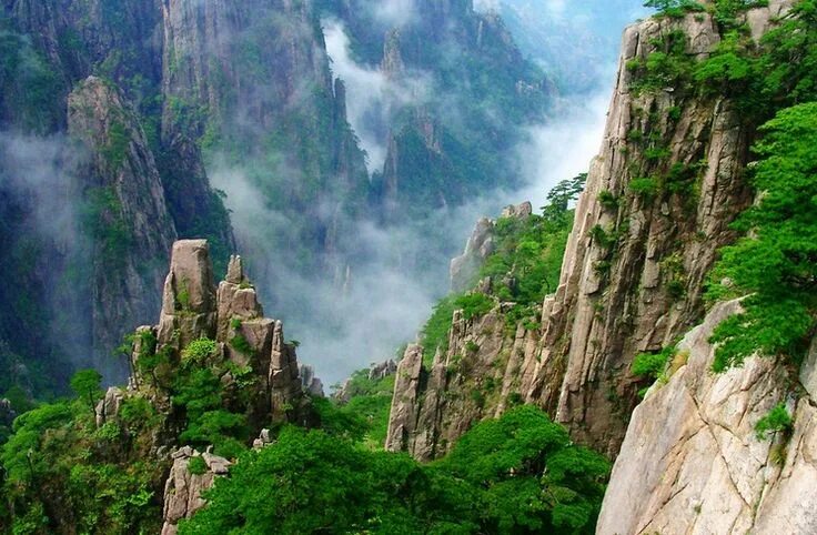 Природа китая фото Xi’an places to visit: Top 5 Must-See Famous Places in Xi’an Huangshan, China tr