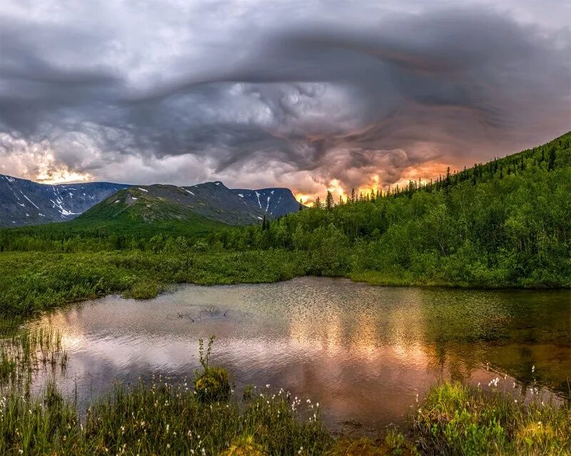 Природа мурманской области фото Stunning Images from the 2017 Weather Photographer of the Year Competition - Ins