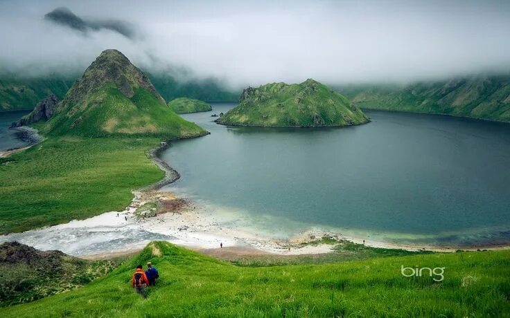 Природа сахалина фото самые красивые места Geothermal landscape and volcanic caldera, Kuril Islands, Sakhalin Oblast, Russi