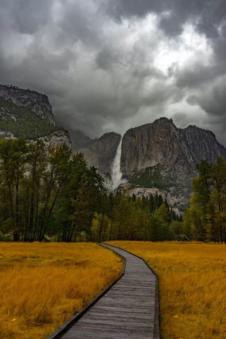 Природа сейчас фото Yosemite Falls Yosemite National Park During Storm Prints Nature photography, Be