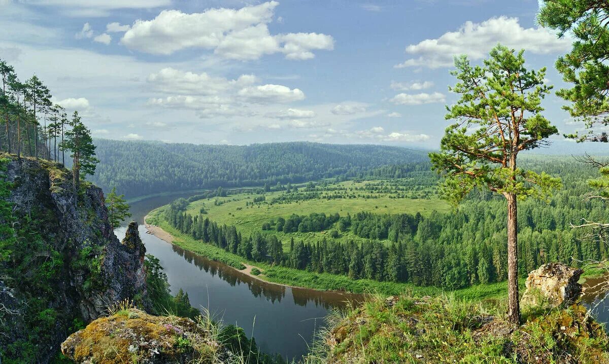 Природа урала фото Пришла весна, и у нас оттаял памятник Ермаку, который начал поход на покорение С