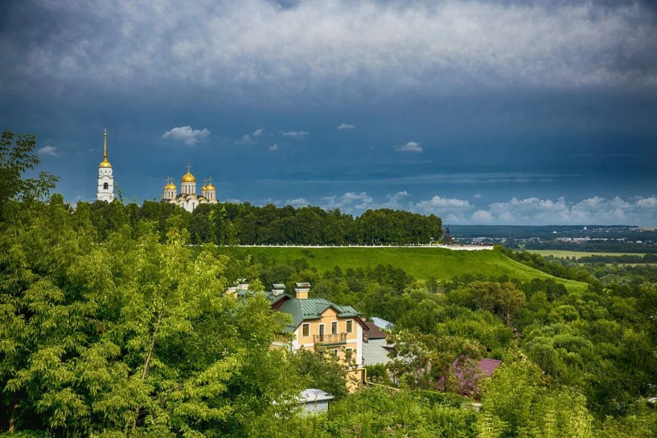 Природа владимира фото Выставка одной книги "По владимирским просёлкам, рекам, городам и весям" 2019, С