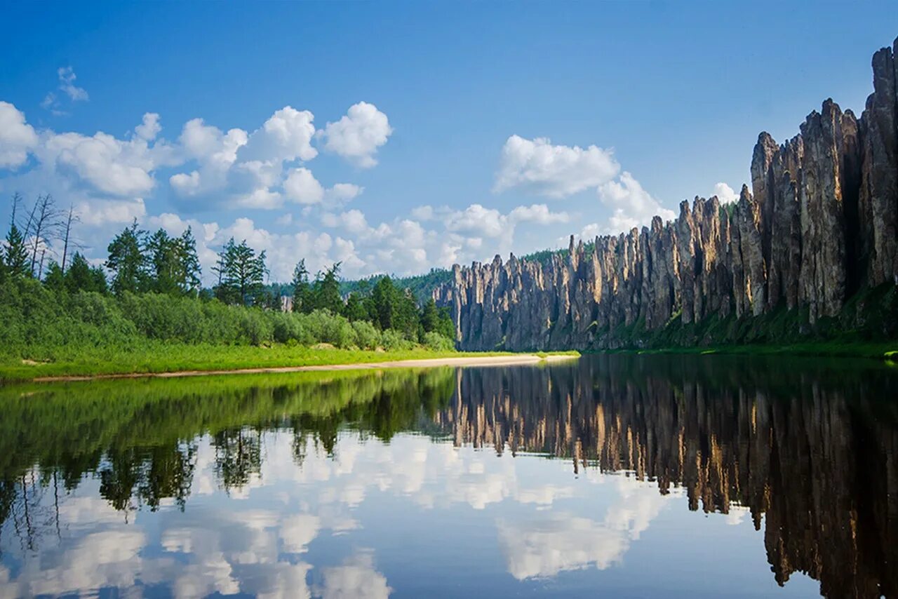 Природа якутии фото самые красивые Yakutia will challenge you with severe climate, but grant you with warm hospital