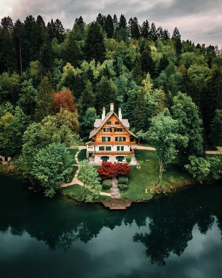 Природные дома фото Lake Bled, Slovenia Life is an adventure, Lake bled, Cabin homes